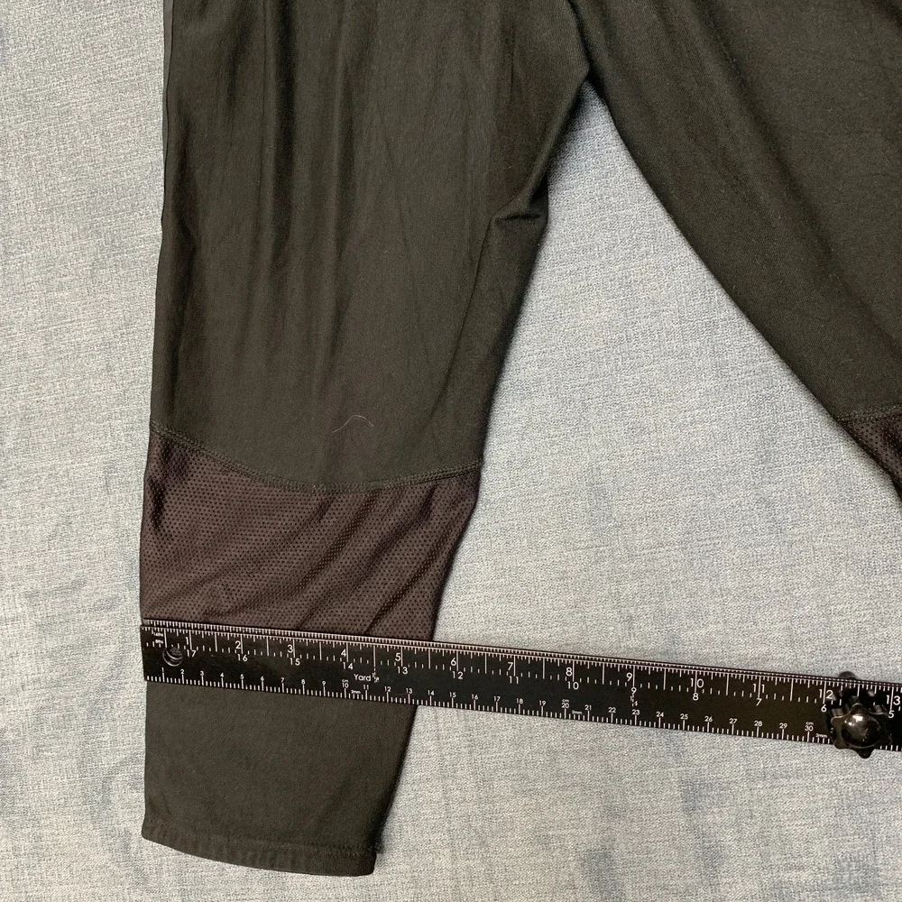 Nike Dri-FIT Capri Leggings Womens XS Black Running Yoga Gym Logo Activewear